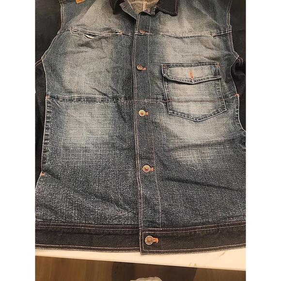 Akademiks Jean Jacket Mens 3XL Blue Denim Button Up Long Sleeve Y2K Hiphop - Picture 7 of 14